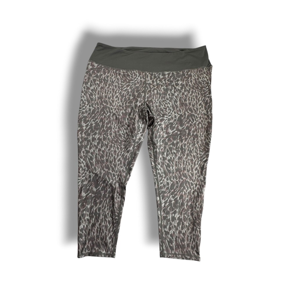 Z by Zella Womens 3X Animal Print Capri Leggings Gray Tan Yoga Workout Athletic